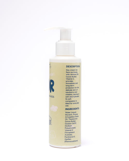 Daily moisturizing and nourishing cream